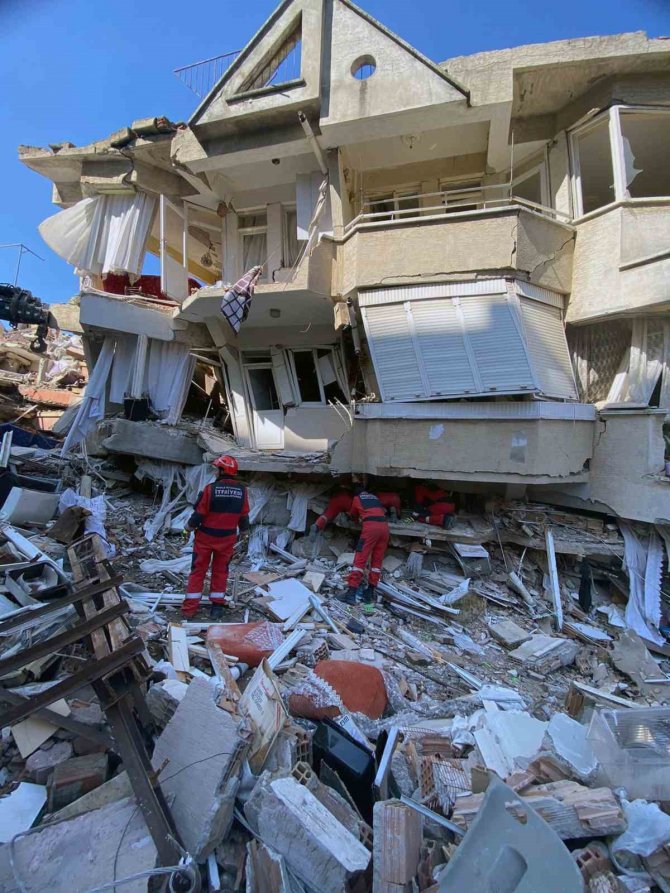 Deprem Bölgesinden Dönen İtfaiyeciler Yaşadıkların Anlattı