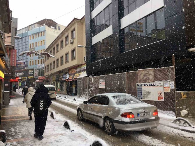 Kastamonu’da Kar Yağışı Etkili Oldu