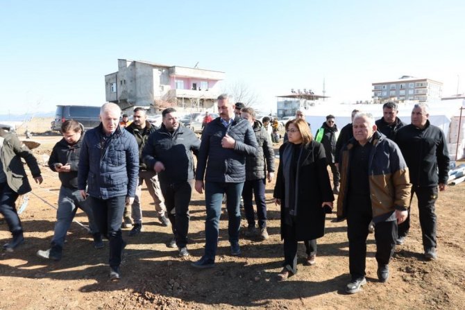 Başkan Büyükkılıç’tan Gaziantep’e Destek Ziyareti