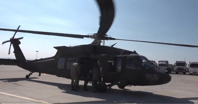 Msb: “Adana İ̇ncirlik Üssümüzden Nakliye Uçuşları Gece-gündüz Aralıksız Devam Ediyor”