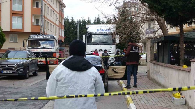 Pendik’te Yol Verme Kavgası: Yardım Tırının Yanındakilere Silahla Ateş Açtı