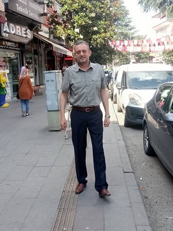 Taksici Evinde Ölü Bulundu