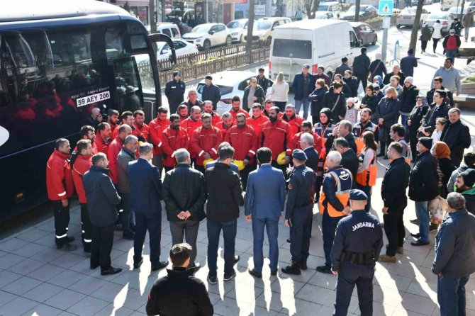 Tekirdağlı Madenciler Görevlerini Tamamlayıp Şehre Döndü