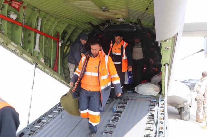 Hatay’da Görevini Tamamlayan İlk Büyükşehir Ekibi Konya’ya Döndü