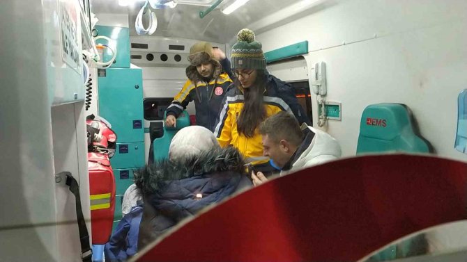 Uludağ’da Kaybolan Çocuk 4 Saat Sonra Ormanlık Alanda Bulundu
