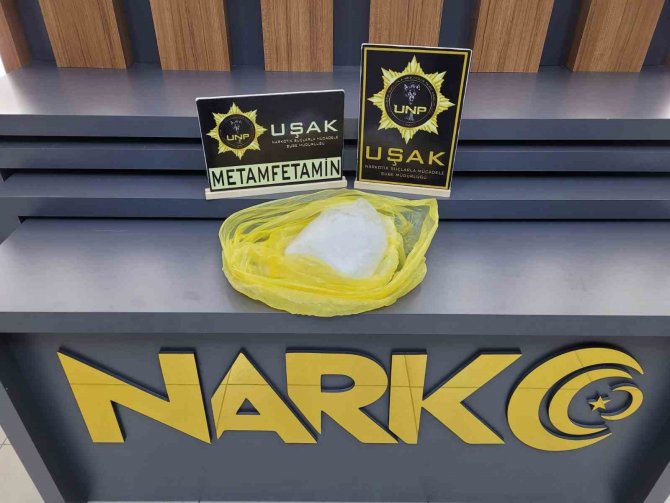 Uşak’ta Uyuşturucu Satıcısı 2 Kişi Tutuklandı