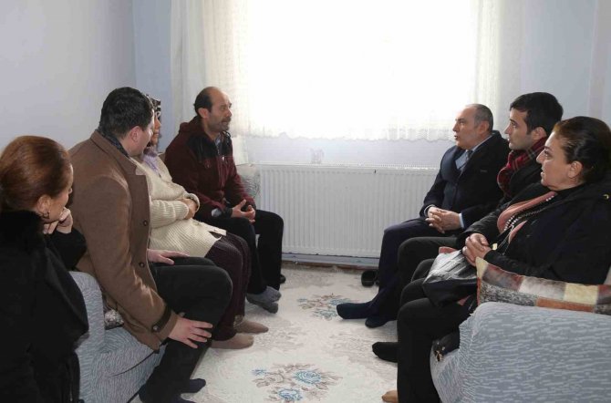 Büyükçekmece Belediyesi Depremzedeleri Yalnız Bırakmıyor