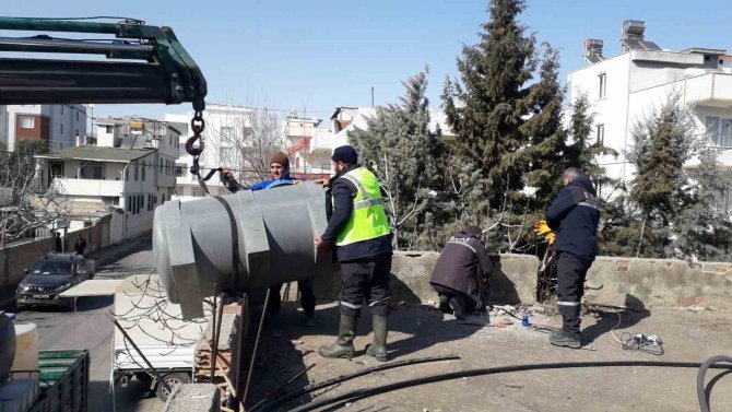 Eski̇, 70 Personel Ve 21 İş Makinası İle Deprem Bölgesinde