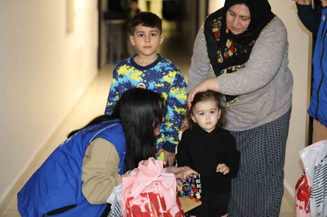 Sivas’ta 9 Bin 400 Depremzede Yurtlara Yerleştirildi