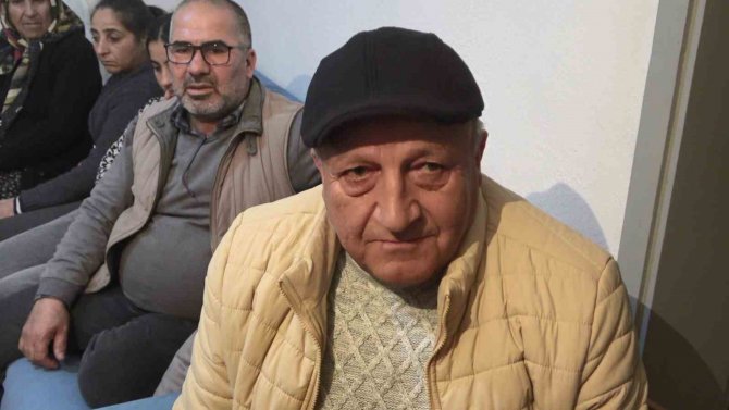 Boş Olan Dairesini 5 Yıllığına Depremzedelere Açtı