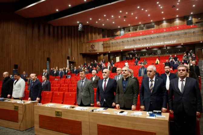 Büyükşehirden Depremzedelere Ücretsiz Ulaşım Kartı