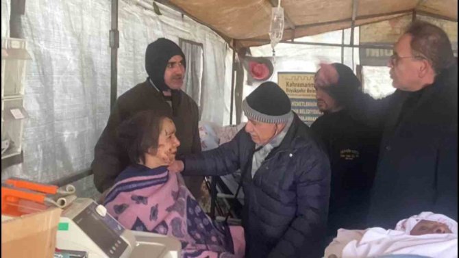 Deprem Bölgesinde Beraber Çalıştığını Doktorun Milletvekili Olduğunu Sonradan Öğrendi