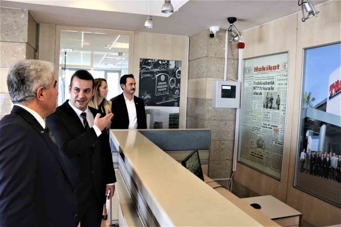 Antalya Düşünce Platformu Üyelerinden Türkiye Gazetesine Ziyaret
