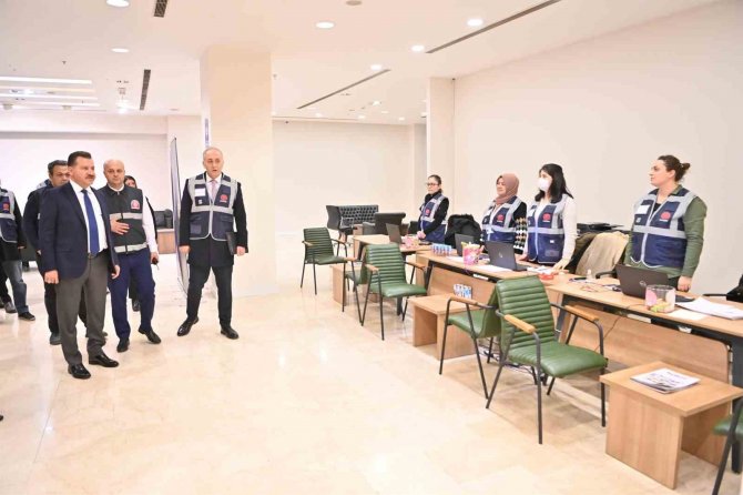 Balıkesir Deprem Bölgesine Yardım Oldu Yağdı