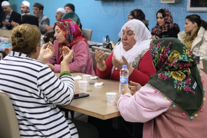 Bitlis’te Depremzedelere Yönelik Kandil Programı Düzenlendi