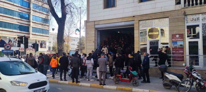 Iğdır’da Depremde Hayatını Kaybedenler İçin Gıyabi Cenaze Namazı Kılındı