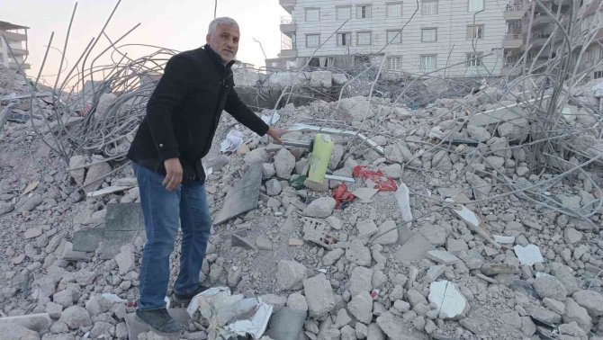 Gaziantep’te 50 Kişiye Mezar Olan Binada ‘Kolon Kesildi’ İddiası