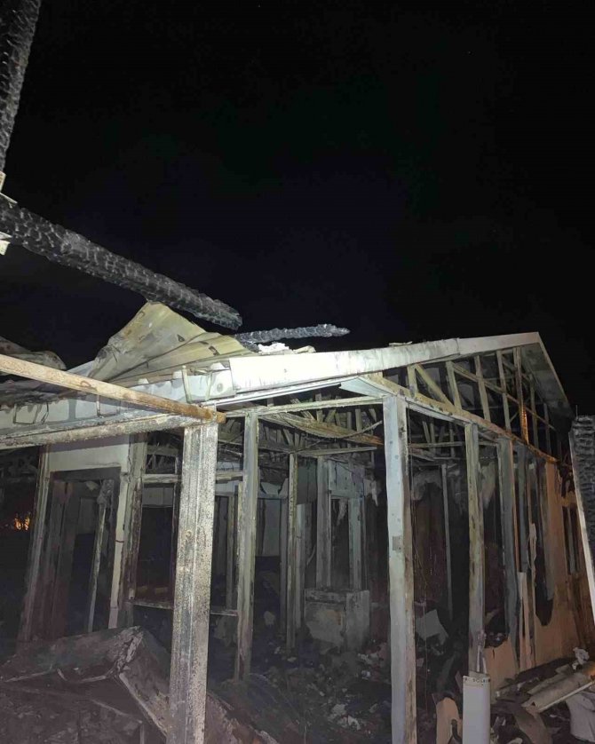 Kırklareli’nde Yangın: 1 Kişi Yaralandı