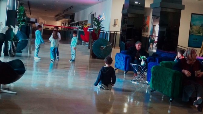 Depremzede Çocukların Antalya’daki Mutluluğu