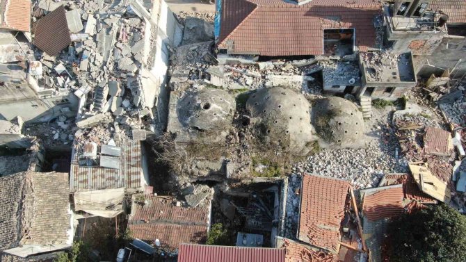 Tarihi Beyseri Hamamı Depremde Yıkılmadı