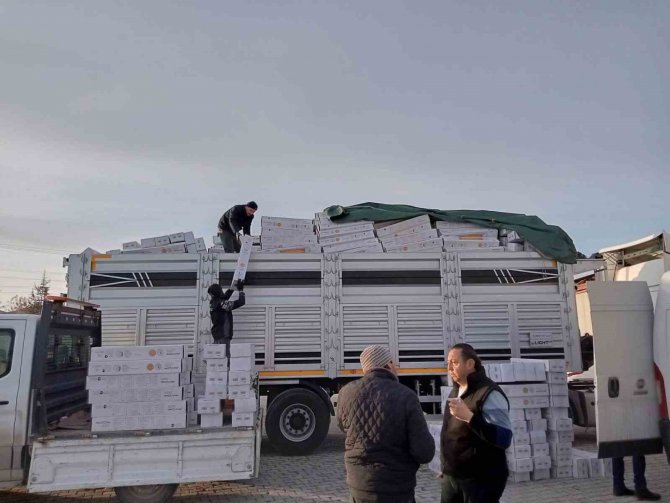 Kulu’dan Depremzedelere Yardım