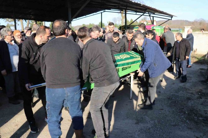 Kombiden Sızan Gazdan Zehirlenen Aile Toprağa Verildi