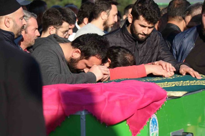 Kombiden Sızan Gazdan Zehirlenen Aile Toprağa Verildi