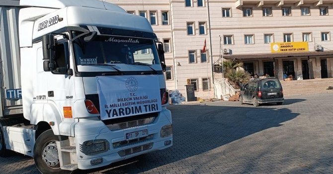 Yardım Tırı Deprem Bölgesine Ulaştı