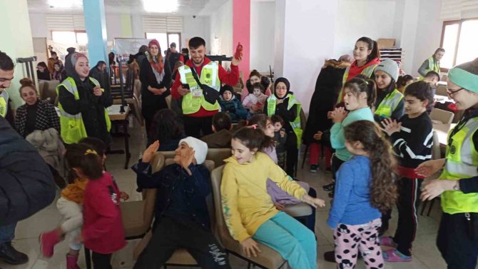 Atatürk Üniversitesi, Deprem Bölgesine Yönelik Desteğini Sürdürüyor