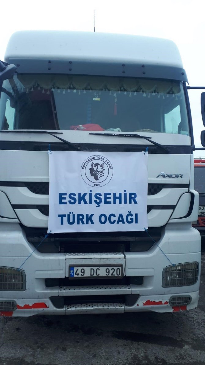 Eskişehir Türk Ocağı Felaketin İlk Gününden İtibaren Depremzedeler İçin Çalışıyor