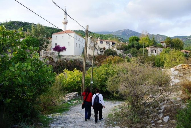 Mübadelenin Simge Köylerinden Tarihi Doğanbey, İlk Günkü Güzelliği İle Ayakta