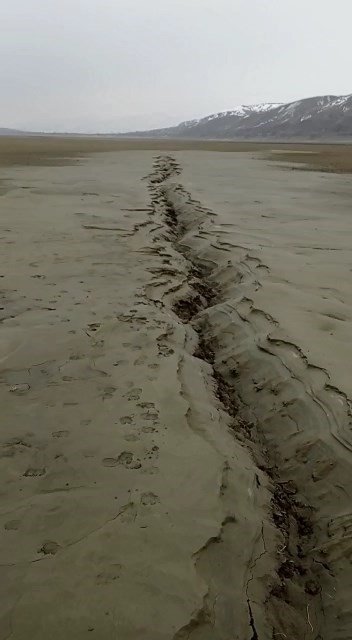 Elazığ’da Fay Hattındaki Zemin Sıvılaşması Böyle Görüntülendi