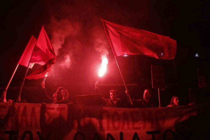 Abd Dışişleri Blinken’ın Ziyareti Yunanistan’da Protesto Edildi