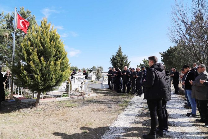 Şehit Komando Piyade Astsubay Üstçavuş Yunus İ̇şcan Mezarı Başında Anıldı