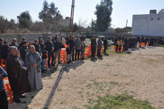 Mardin’de Aşiret Düğünü Deprem Nedeniyle Eğlencesiz Yapıldı
