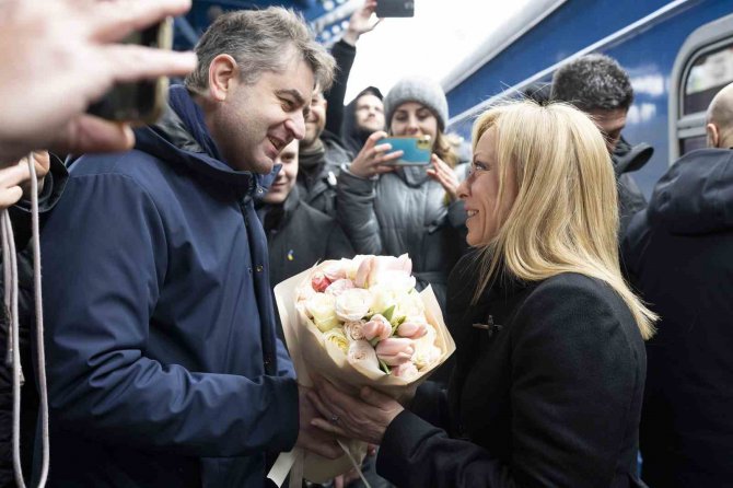 İ̇talya Başbakanı Meloni, Ukrayna’da