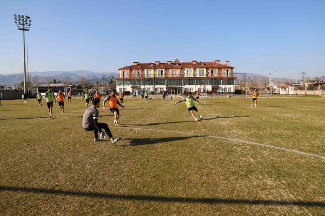 Nazilli Belediyespor’da Hazırlıklar Devam Ediyor