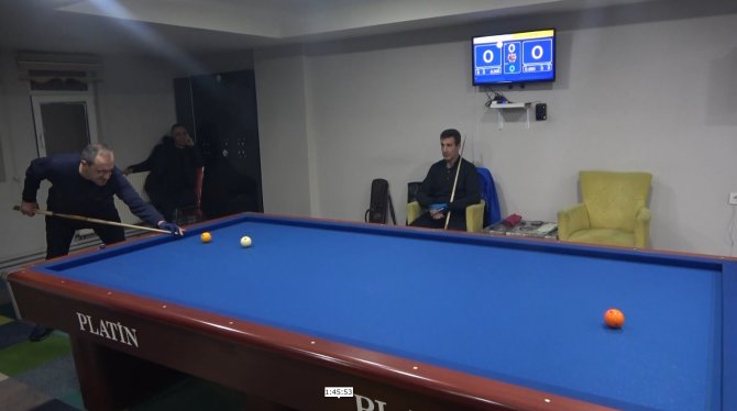Muş’ta Depremzedeler Yararına Bilardo Turnuvası Düzenlendi