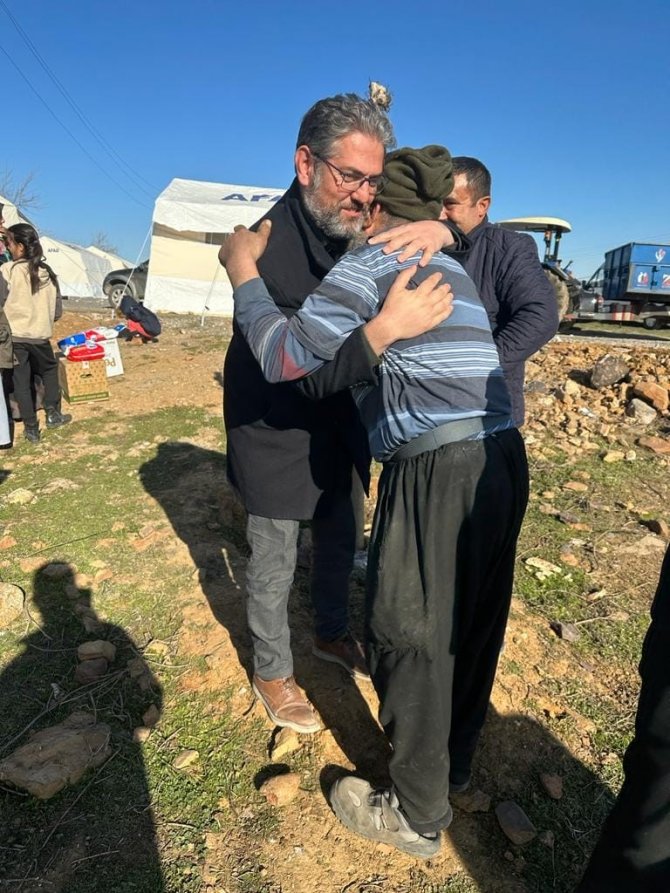 Başkan Suer Deprem Bölgesinde Yaşadıklarını Anlattı