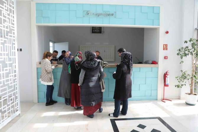 Büyükşehirden Depremzedelere Misafir Kart Kolaylığı