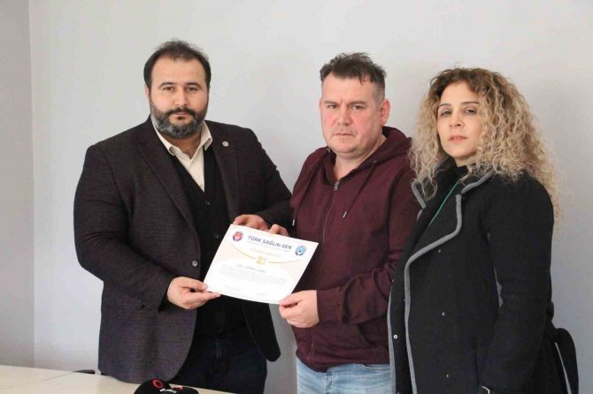 Şiddete Uğrayan Sağlık Çalışanı Depremzedelere Bağış Şartıyla Uzlaştı