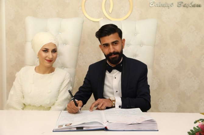 Kahramanmaraşlı Depremzede Gençlerin Nikahı Amasya’da Kıyıldı