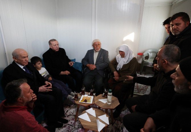 Cumhurbaşkanı Erdoğan’ı Konteynerde Misafir Eden Depremzede O Anları Anlattı