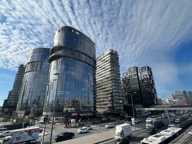 İ̇stanbul’da Deprem Tedirginliği: Fay Hattından Uzak İlçelere Talep Arttı