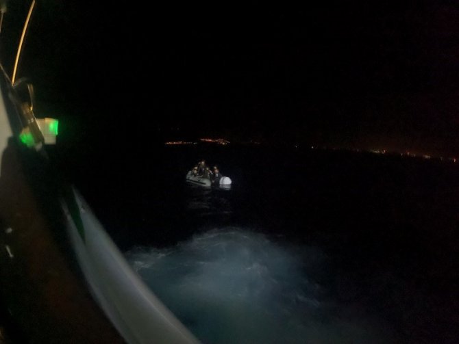 Yunanistan Ölüme İtti, Türk Sahil Güvenlik Kurtardı
