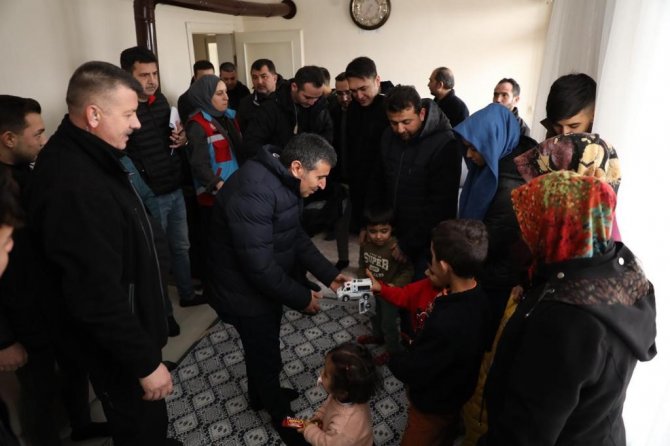 Düzce’ye Gelen Depremzede Sayısı 3 Bin 738 Oldu