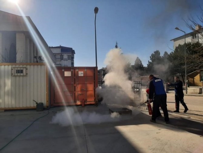 Kamu Kurum Ve Kuruluşu Personeline Afet Farkındalık Eğitimi Verildi