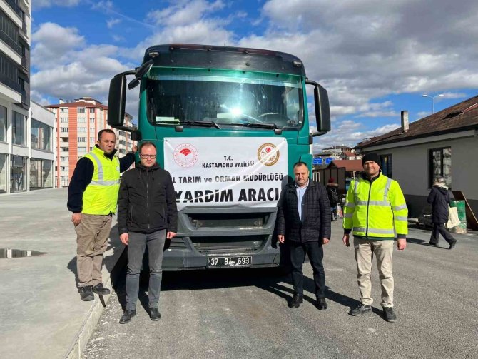 Kastamonu’dan Deprem Bölgesine 20 Ton Yem Gönderildi