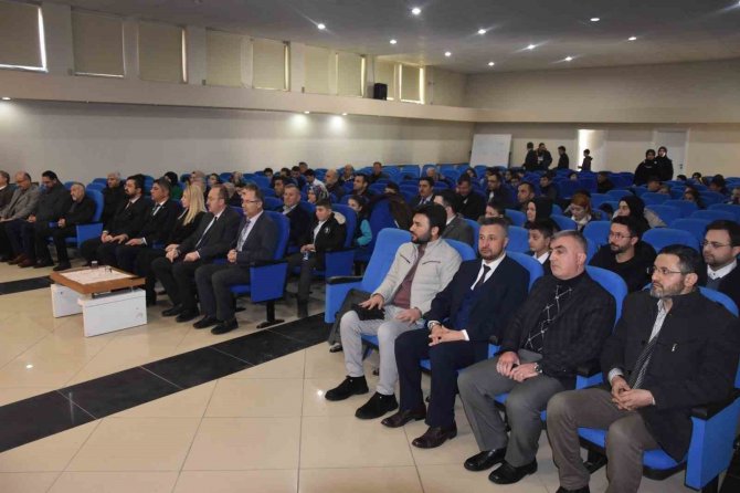 Kastamonu’da “Genç Bilaller Ezan Okuma” Yarışması Düzenlendi