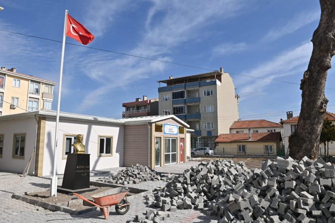 Projeler Denetleniyor